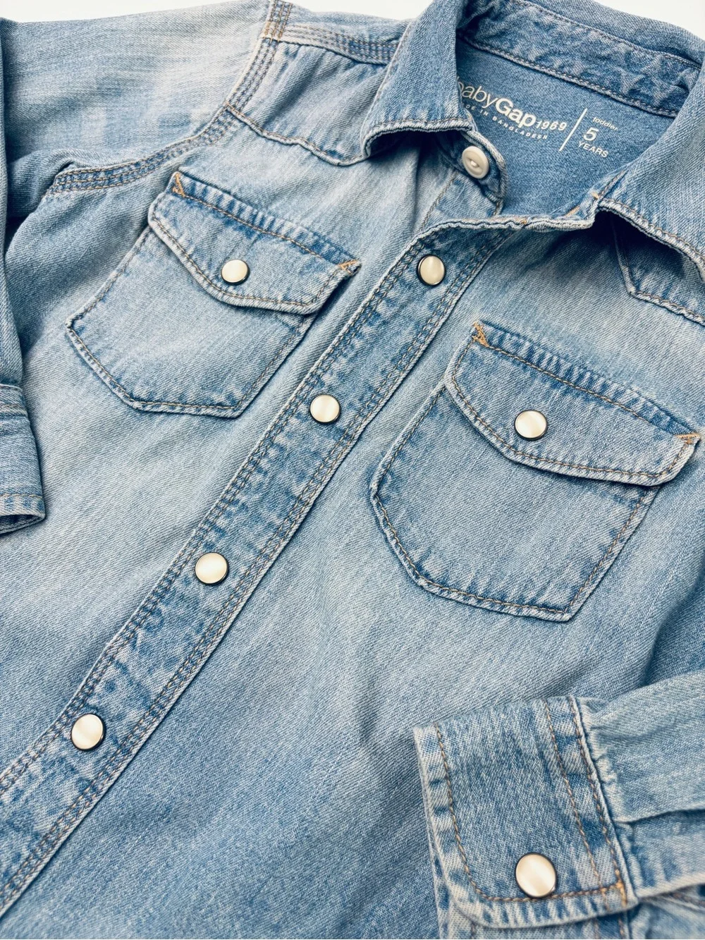Baby GAP 100% Cotton Light Wash Denim Western Snap Button Long Sleeve Shirt Sz 5